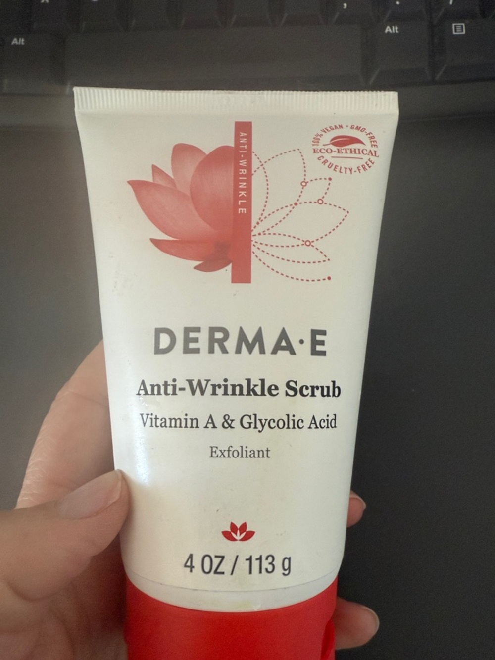 DERMA E Anti-Wrinkle Scrub — White & Red Tube